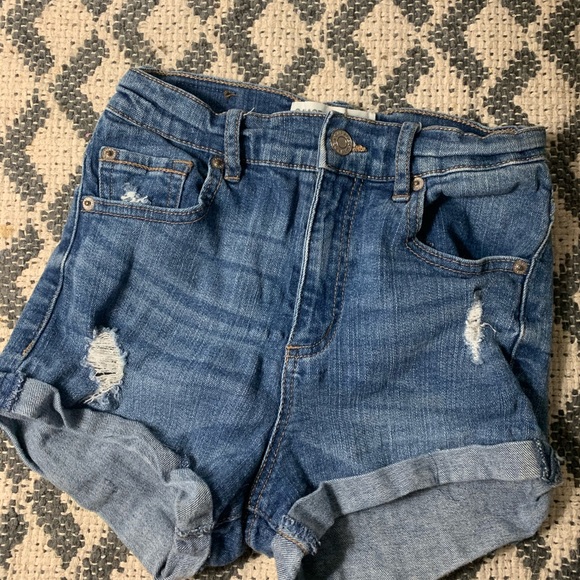 3 pairs of garage jean shorts - Picture 2 of 6